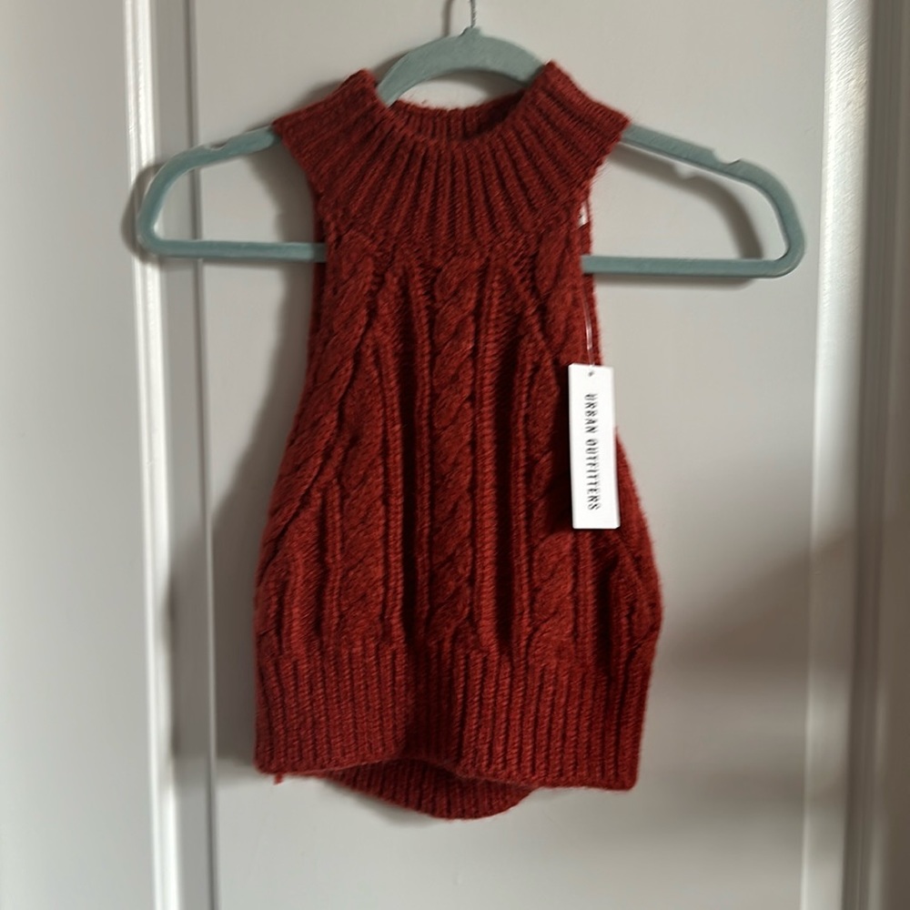 NWT UO knit top